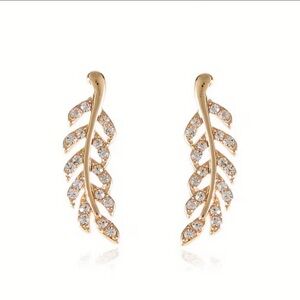 Elegant Gold Leaf Earrings